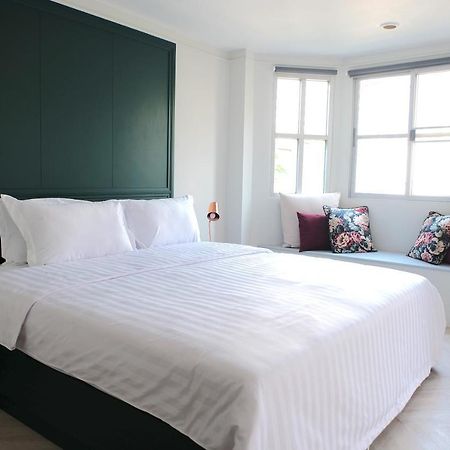 Baan Khun Pra Duplex Rm3 Bangkok Apartman Kültér fotó