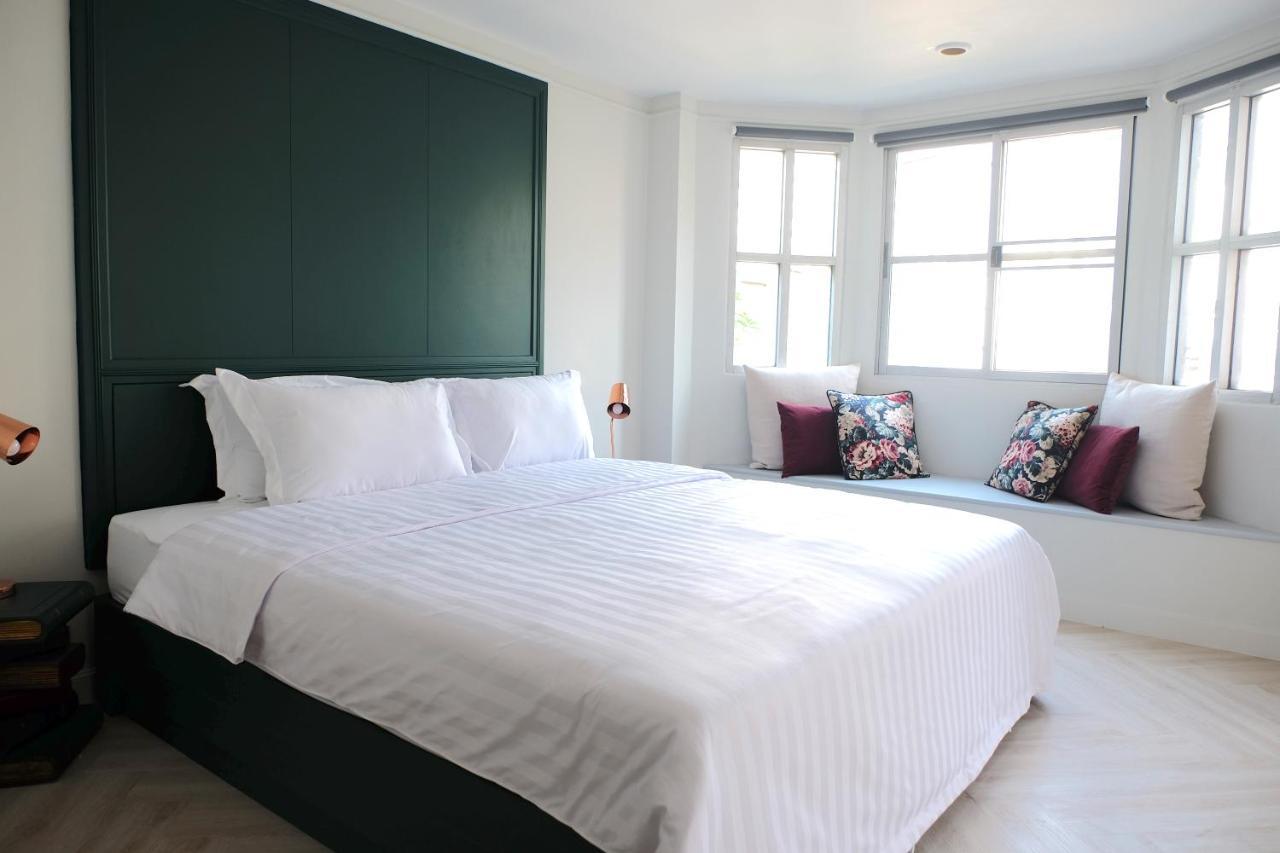Baan Khun Pra Duplex Rm3 Bangkok Apartman Kültér fotó